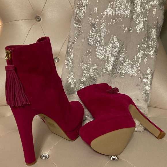 NEW Colin Stuart Fuchsia Faux Suede Platform Back Zip Ankle Boots Size 11B - Picture 8 of 15